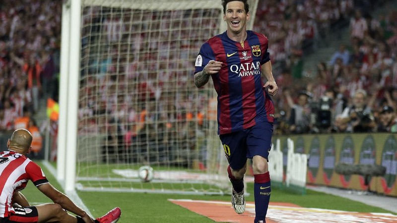 In this combination of six pictures FC Barcelona forward Lionel Messi is seen dashing from his own half past Getafe players before rounding goalkeeper Luis Garcia and scoring from a narrow angle in the 29th minute at the Camp Nou stadium in Barcelona, Spain, Wednesday, April 18, 2007. Messi has drawn further comparisons with Diego Maradona by scoring a near replica of one of the former Argentina captain's most famous goals. Messi emulated Maradona's winner against England in the 1986 World Cup quarterfinals in scoring Barcelona's second goal in a 5-2 win over Getafe in the Copa del Rey semifinals. (AP Photos/Manu Fernandez)