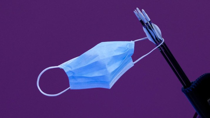 Ilustrasi Masker A face masks is attached to the arrows of Britain's Bryony Pitman during the women's individual eliminations at the 2020 Summer Olympics, Tuesday, July 27, 2021, in Tokyo, Japan. (AP Photo/Alessandra Tarantino)