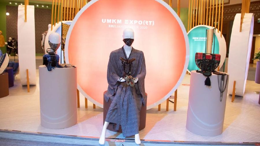 Pameran virtual industri kreatif UMKM “Lokal Keren Jatim Road to BRILianpreneur” yang digelar PT Bank Rakyat Indonesia (Persero) Tbk atau BRI resmi dibuka.