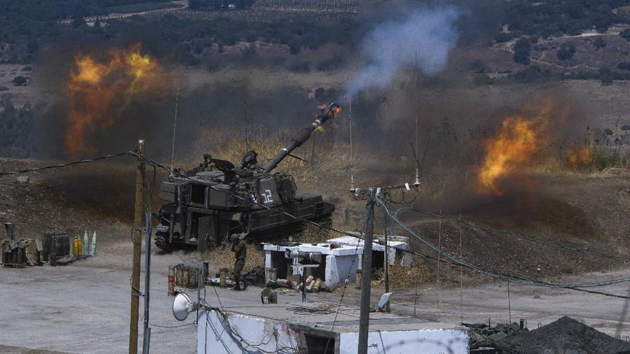 Ledakan pos militer Israel di Perbatasan Lebanon. (REUTERS)