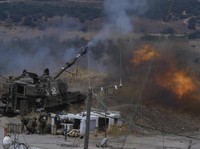 Potret Saling Balas Roket Israel vs Hizbullah di Lebanon