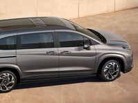 Begini Penampakan Full Calon 'Penghancur' Toyota Innova