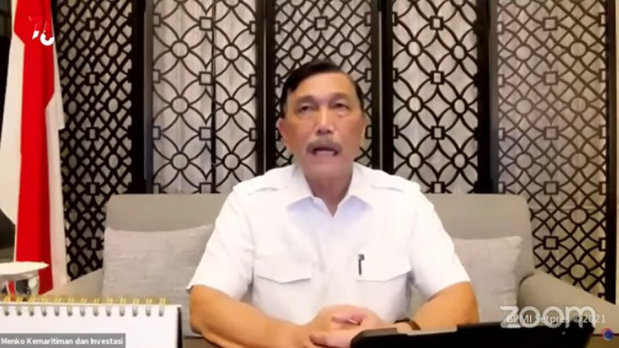 Menko Marves Luhut B. Pandjaitan Saat Evaluasi dan Penerapan PPKM.  (Tangkapan Layar Youtube Sekretariat Presiden)