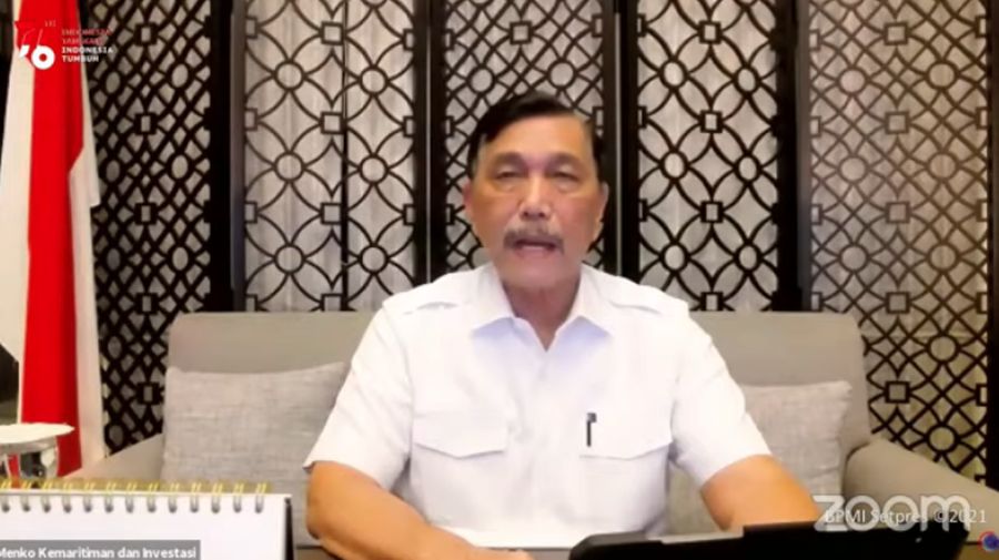 Menko Marves Luhut B. Pandjaitan Saat Evaluasi dan Penerapan PPKM.  (Tangkapan Layar Youtube Sekretariat Presiden)