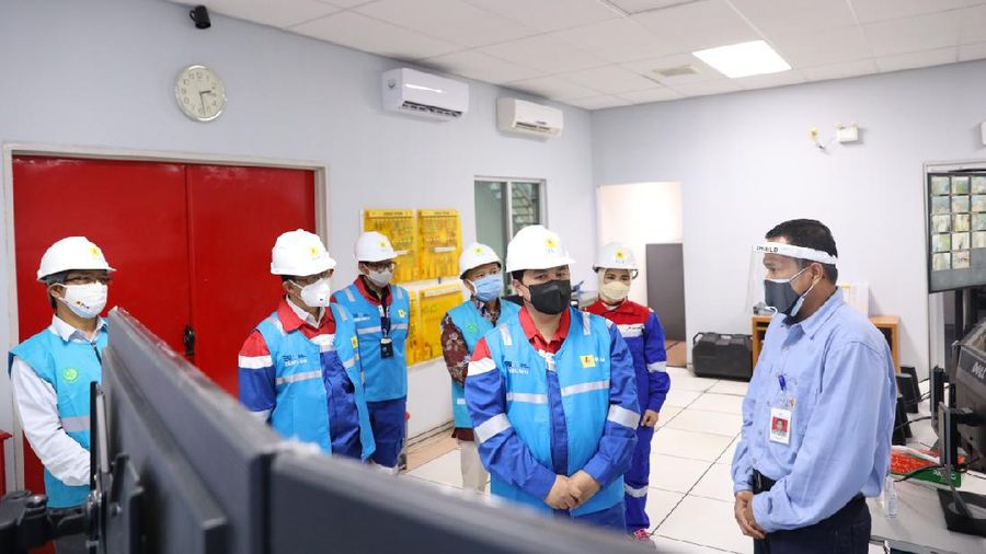 Menteri BUMN Erick Thohir Tinjau Pembangkit Listrik Blok Rokan yang dikelola MCTN. (Doc PLN)