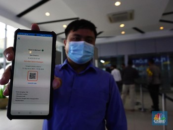 Catat! Tak Bisa Masuk Mal Bila Tak Download Aplikasi Ini