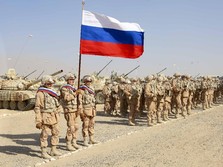 Putin Gelar Latihan Perang Besar-besaran, Ada Apa Rusia?