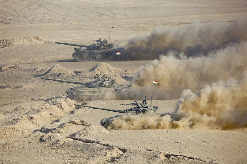 Tentara Rusia, Uzbekistan dan Tajikistan saat latihan militer bersama. (AP/Didor Sadulloev) Tentara Rusia, Uzbekistan dan Tajikistan saat latihan militer bersama. (AP/Didor Sadulloev)