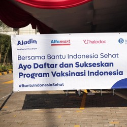 OJK - BI Dukung Vaksinasi Bank Aladin, Alfamart & Halodoc