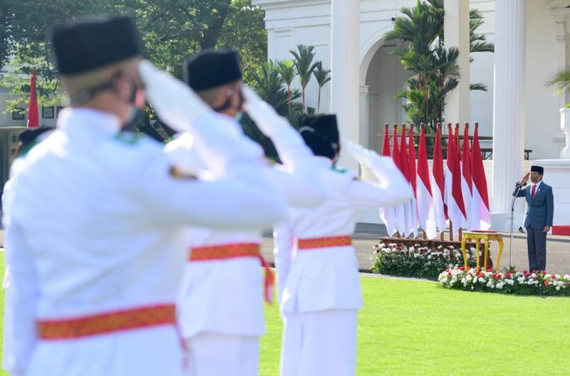 Presiden Joko Widodo Kukuhkan 68 Anggota Paskibraka 2021 (Muchlis Jr - Biro Pers Sekretariat Presiden)