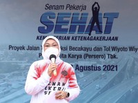 Menaker Ungkap Pentingnya Senam Pekerja Sehat