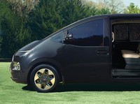 Ada Lagi Nih 'Penghancur' Alphard, Bisa Dicicil 7 Tahun