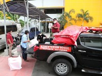 Peduli Warga-Nakes, CT ARSA Distribusikan Paket Makanan Sehat