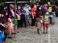 BBM Subsidi Dinikmati si Kaya, Jatah Orang Miskin Berkurang