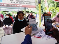Siap-siap! Akhir Tahun Jokowi Bakal Bagi Bansos Rp 300.000