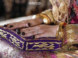 Tradisi Malam Bainai, Upacara Jelang Pernikahan Adat Sumatera Barat