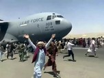 Darurat! 600 Warga Afghanistan Kabur dengan Pesawat AS