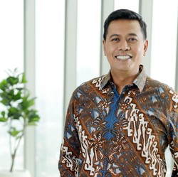 BP Jamsostek Serahkan Data Penerima Subsidi Upah Tahap II