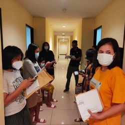 Kemnaker Sidak Karantina Keberangkatan 46 Calon PMI di Batam