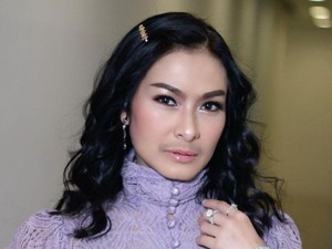 Dianggap Salah Lirik Lagu India, Iis Dahlia: Ya Udahlah Say!