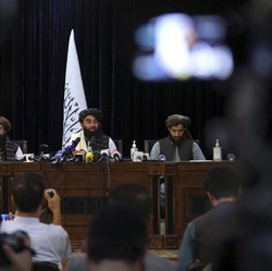 Waduh! Taliban Berkuasa, Mata Uang Afghanistan 'Terjun Bebas'
