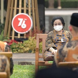 Megawati Dukung Penuh Jokowi: Mau Dibully, Gak Takut Saya!