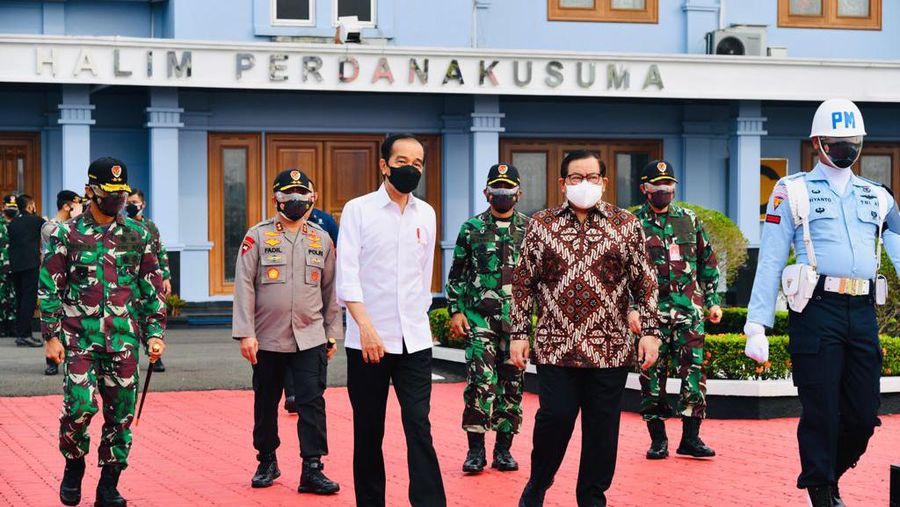 Presiden Joko Widodo Melakukan Kunjungan Kerja ke Jawa Timur. (Biro Pers Sekretariat Presiden/Laily Rachev)