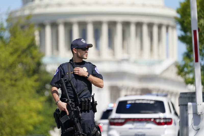 Pengamanan digedung Capitol, Amerika Serikat. (AP/Jose Luis Magana)