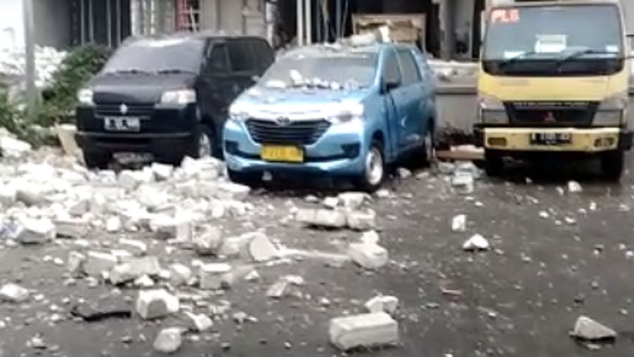 Suasana ledakan di Mal Margo City. Ist