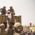 Afghanistan Makin Ngeri! AS-Inggris Warning, Rusia Evakuasi