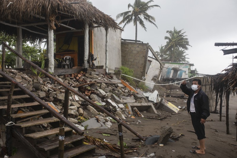 Badai Grace terjang Meksiko. (AP/Felix Marquez)