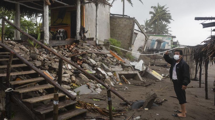 Badai Grace terjang Meksiko. (AP/Felix Marquez)