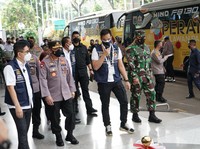 Kadin Bersama TNI & Polri Luncurkan Mobil Vaksinasi Keliling