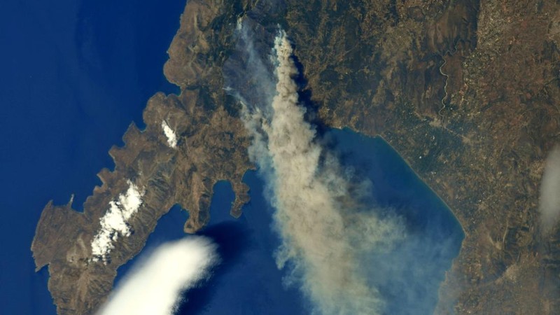 Penampakan bumi dari Luar Angkasa (Astro_Megan via Space_Station)