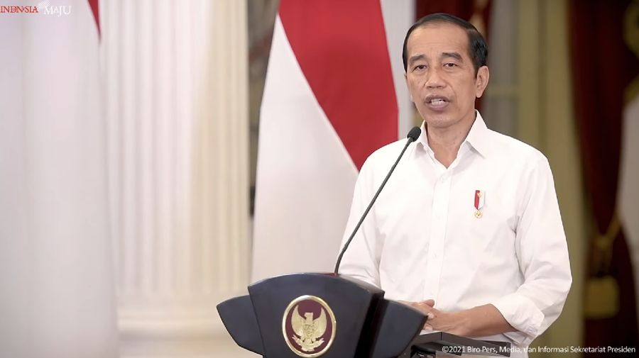 Presiden RI Jokowi memberi pernyataan tentang perkembangan PPKM, Senin 23/8/2021 (Tangkapan Layar Youtube Sekretariat Presiden)