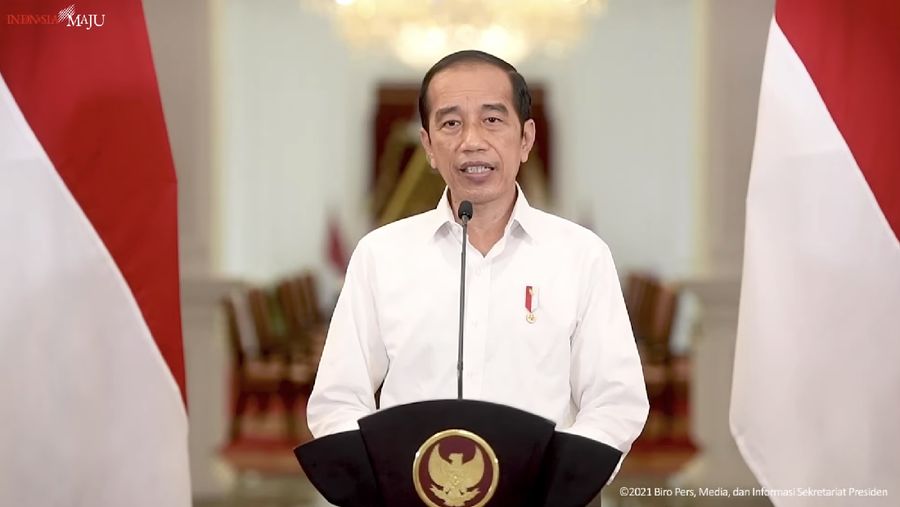 Presiden RI Jokowi memberi pernyataan tentang perkembangan PPKM, Senin 23/8/2021 (Tangkapan Layar Youtube Sekretariat Presiden)