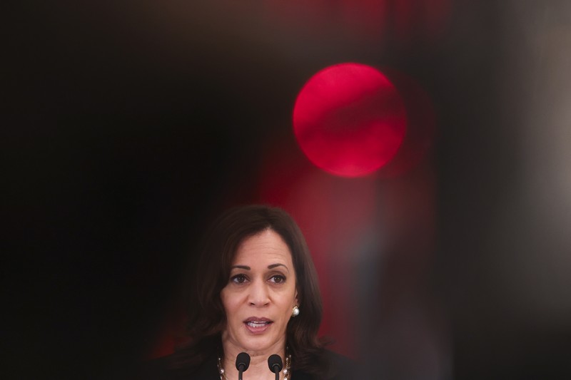 Singapore Harris Asia U.S. Vice President Kamala Harris arrives in Singapore Sunday, Aug. 22, 2021. Harris is on a tour of Southeast Asia, where she will attempt to reassure allies of American resolve following the chaotic end of a two-decade war. (Evelyn Hockstein/Pool Photo via AP)
