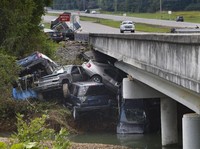 Mobil-mobil Hanyut, Potret Banjir Sapu Tennessee AS