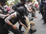 Potret Pengungsi Afghanistan Demo di Jakarta, Tutup Jalan