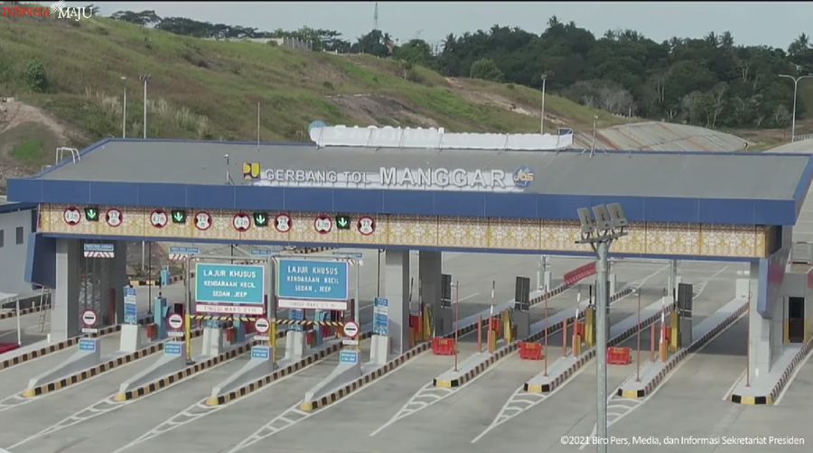 Jokowi di Peresmian Ruas Tol Balikpapan-Samarinda Seksi Balikpapan-Samboja, Balikpapan, 24 Agustus 2021. (Tangkapan Layar Youtube/Sekretariat Presiden RI)