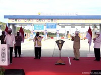 Duet Jokowi-Prabowo, Tol Pertama di Kalimantan Tuntas 100%