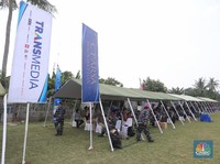 CT ARSA Foundation & TNI AL Gelar Vaksinasi di Muara Gembong