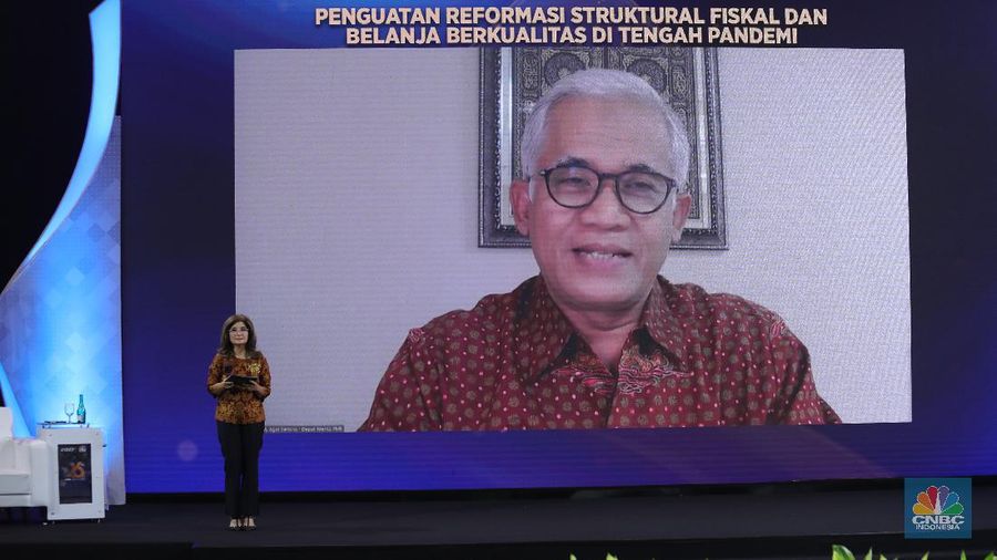 Deputi Kemenko PMK, R. Agus Sartono di acara Sarasehan 100 Ekonom. (CNBC Indonesia/Tri Susilo)