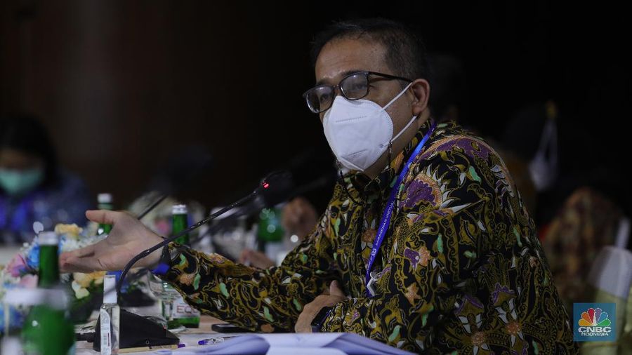 Ekonom Bank Tabungan Negara Winang Budoyo di acara Sarasehan 100 Ekonom (CNBC Indonesia/Tri Susilo)