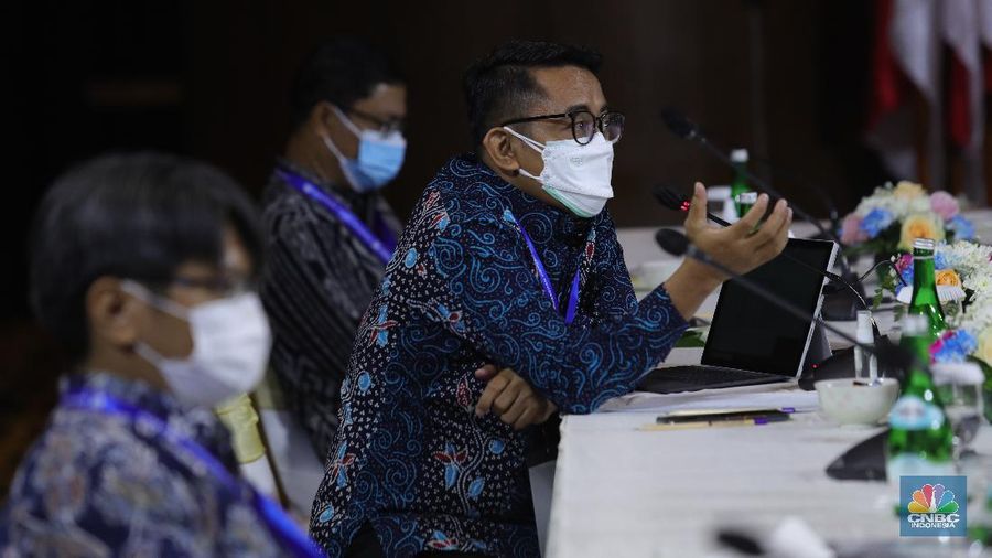 Presiden RI Jokowi di acara Sarasehan 100 Ekonom (CNBC Indonesia/Tri Susilo)