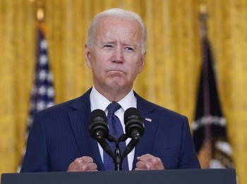 Corona Menggila di Amerika, Biden Tak Lagi Dipercaya Rakyat?