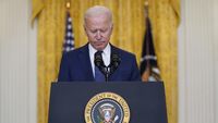 Ekspresi Tak Biasa Biden Saat Konpers Soal Bom Afghanistan