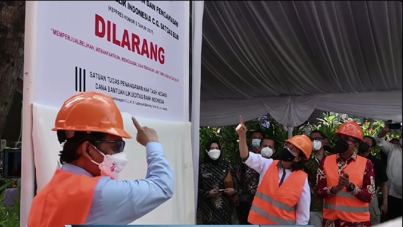 Menko Polhkam Mahfud MD dan Menteri Keuangan Sri Mulyani di acara Seremoni Penguasaan Aset Eks BLBI oleh Satgas BLBI (Dokumentasi Kemenko Polhukam)