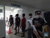Kabar Baik, Positivity Rate Omicron Sejumlah Daerah RI Turun