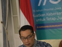 Kang Emil Minta Badan Publik Tingkatkan Keterbukaan Informasi